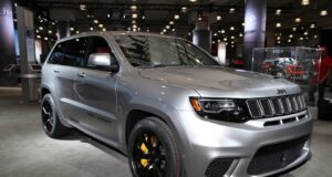 2018-jeep-grand-cherokee-trackhawk-new-york-auto-show-2