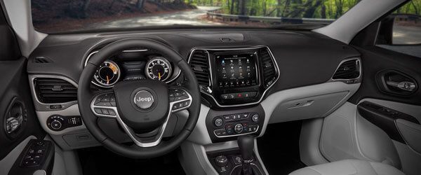 2019 Jeep Grand Cherokee Interior 600x250 1867430